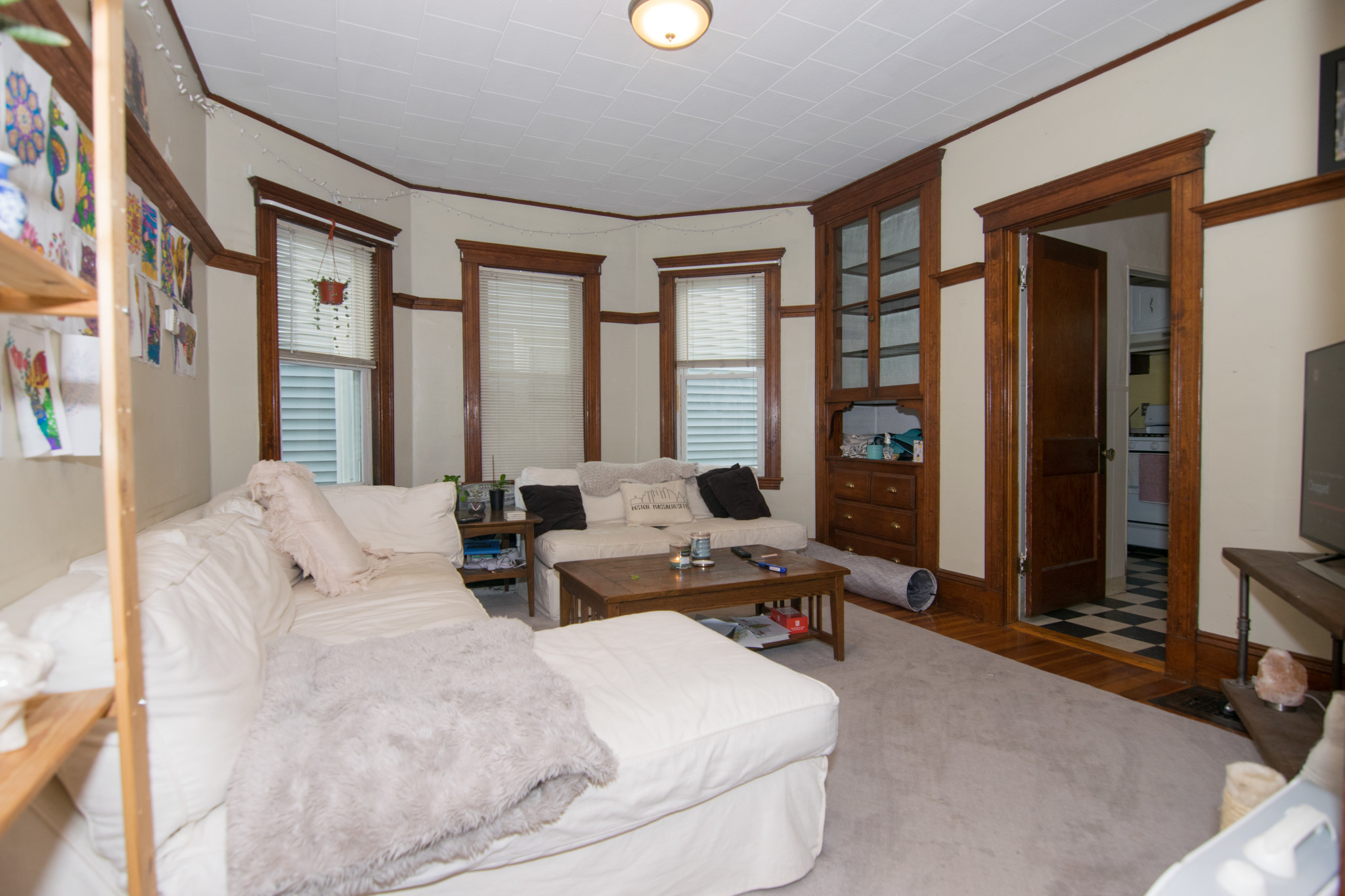 54 Tremont St, Oak Square