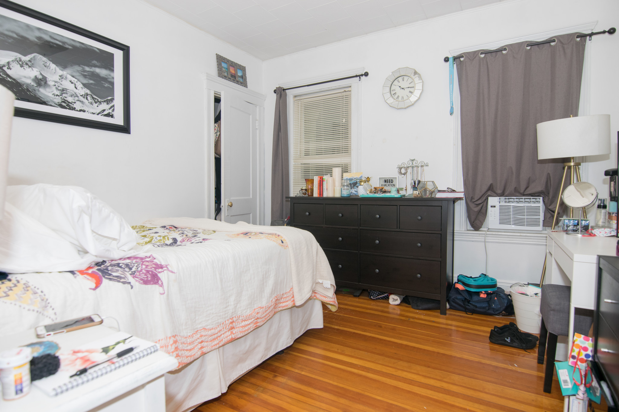 54 Tremont St, Oak Square