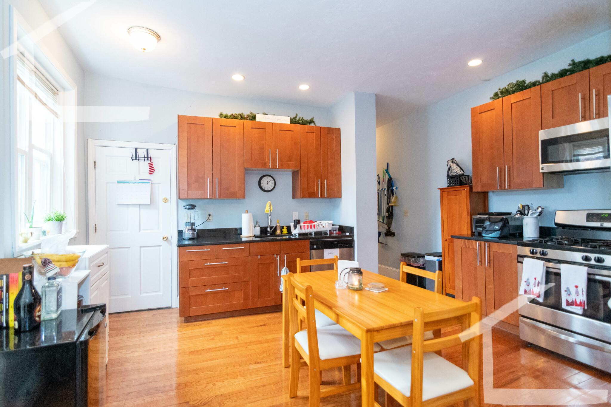 6 8 Glenville Ave, Brighton