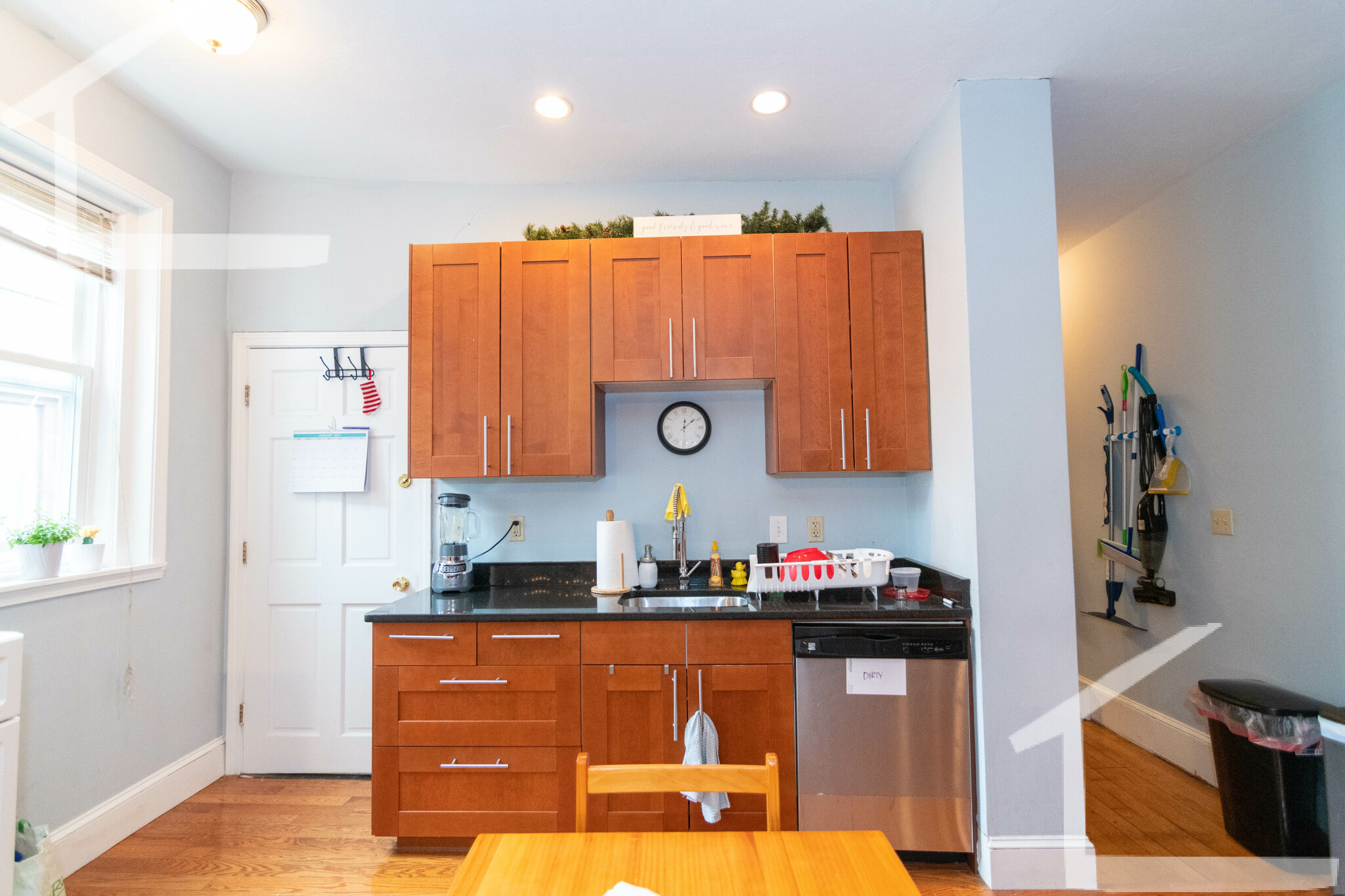 6 8 Glenville Ave, Brighton