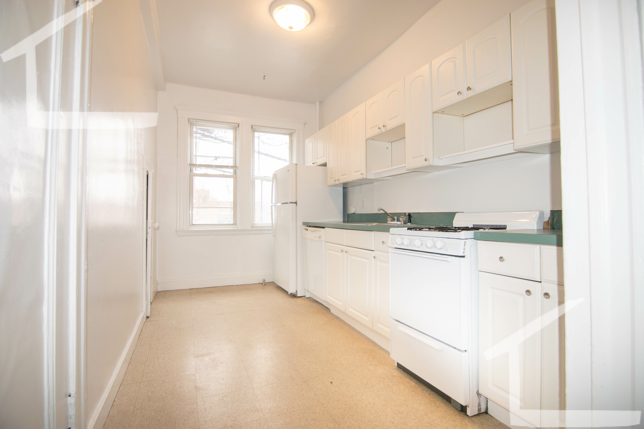 19 Melvin Ave, Brighton