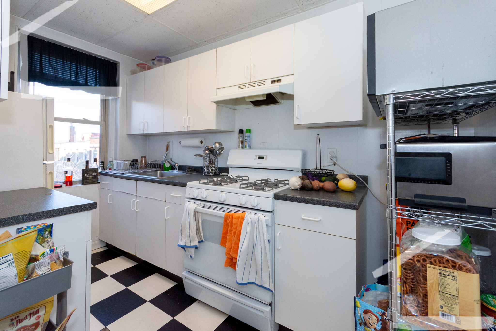 130 Brainerd Rd, Allston