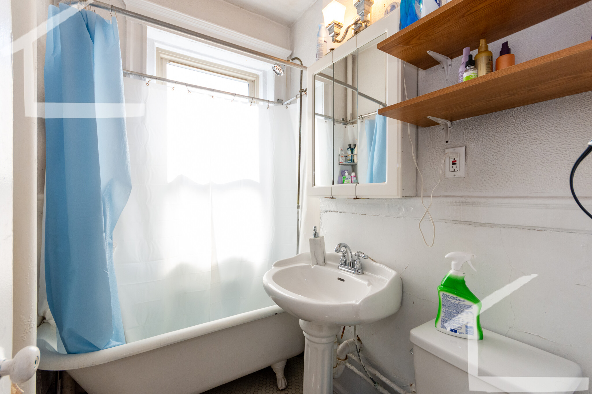 130 Brainerd Rd, Allston