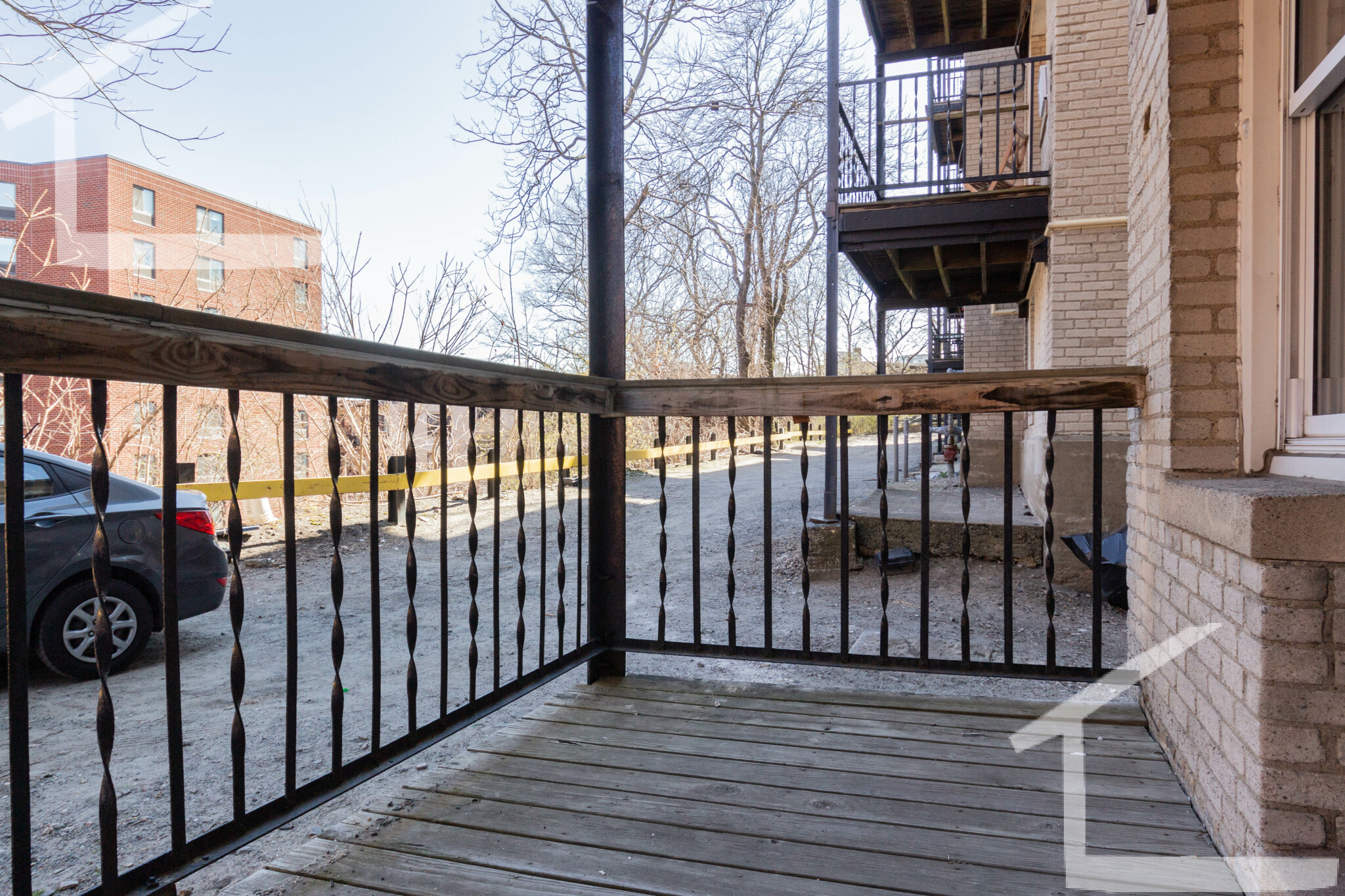 1626 Commonwealth Ave, Brighton