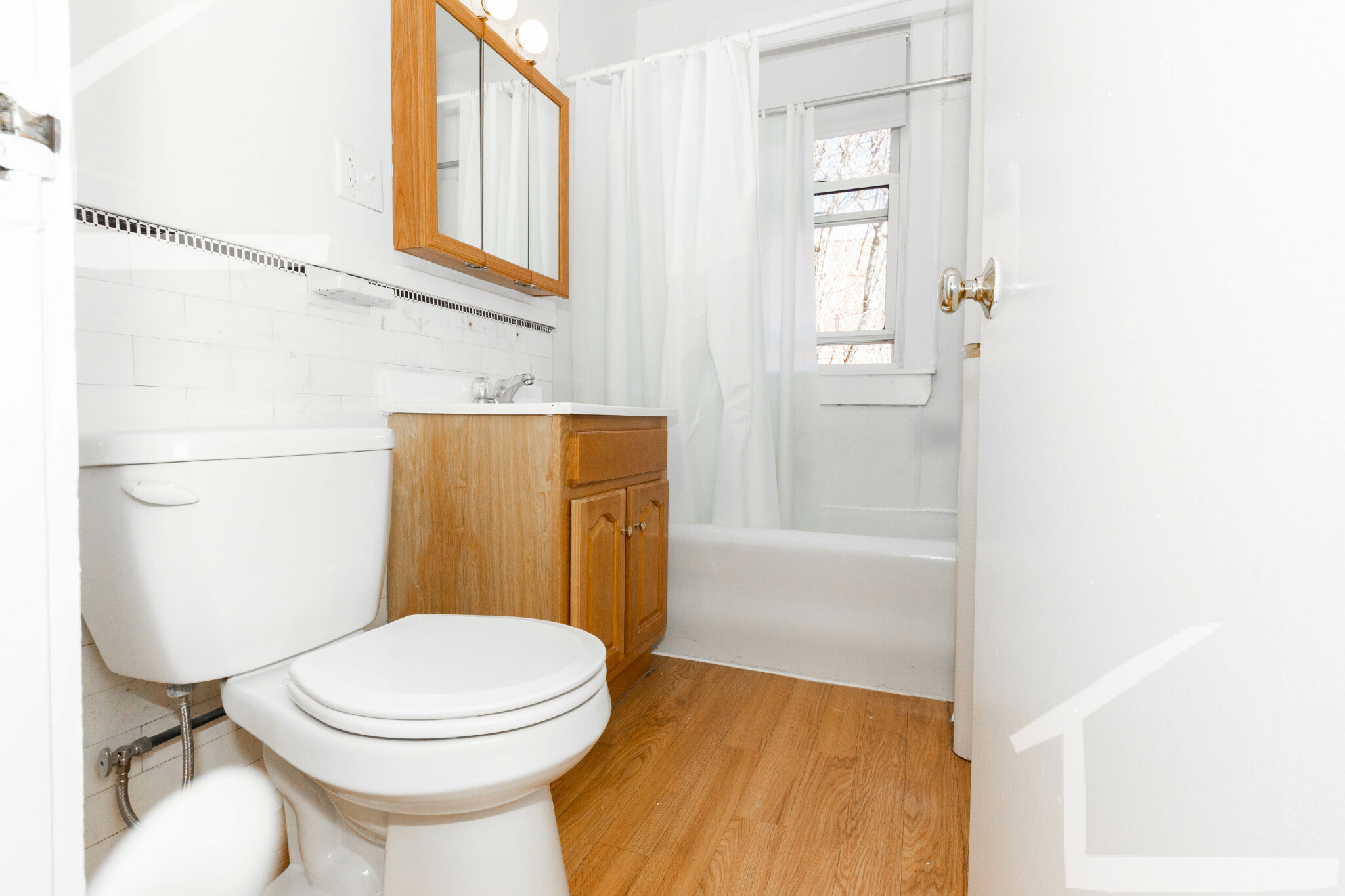 1626 Commonwealth Ave, Brighton