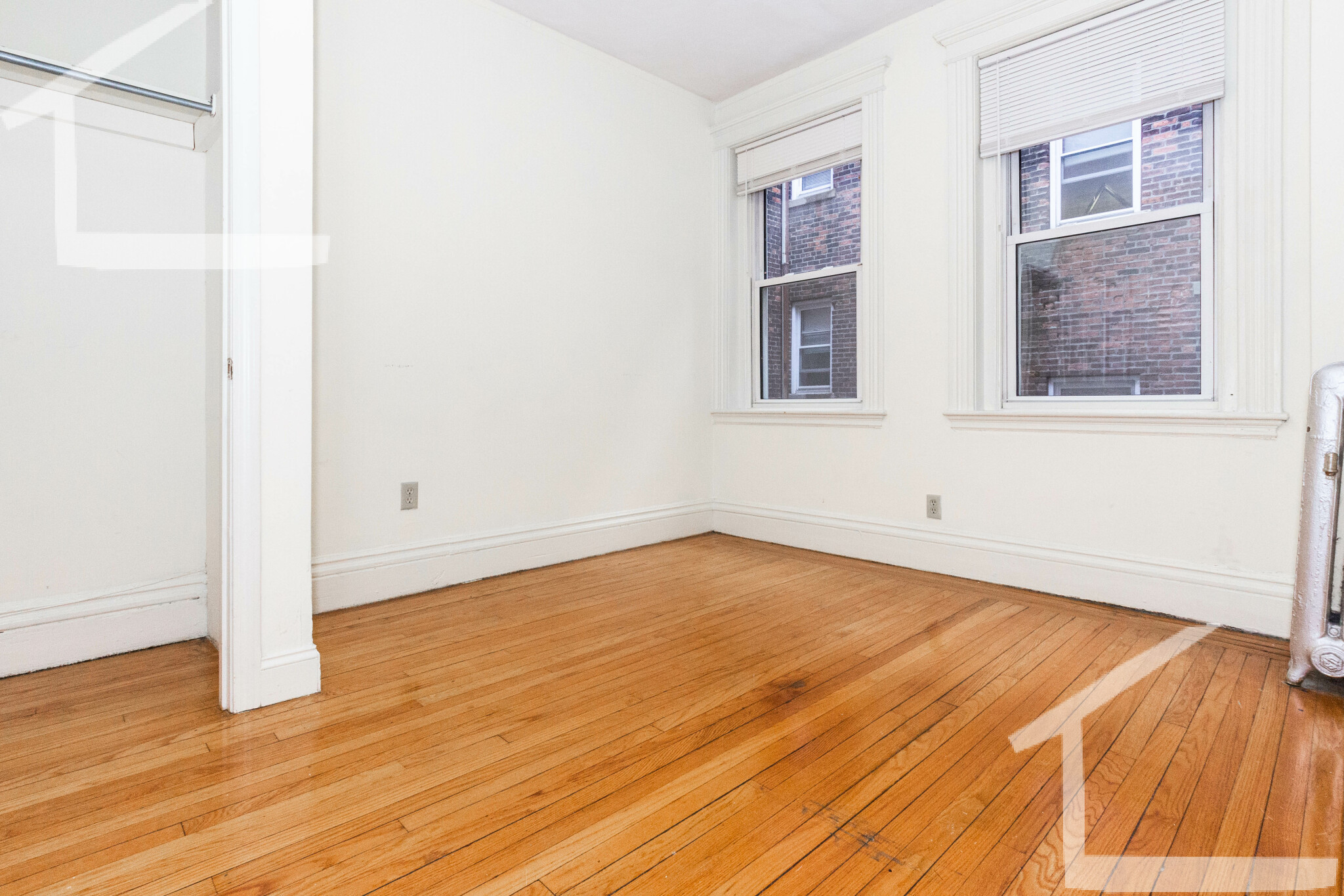 36 Queensberry St, Fenway