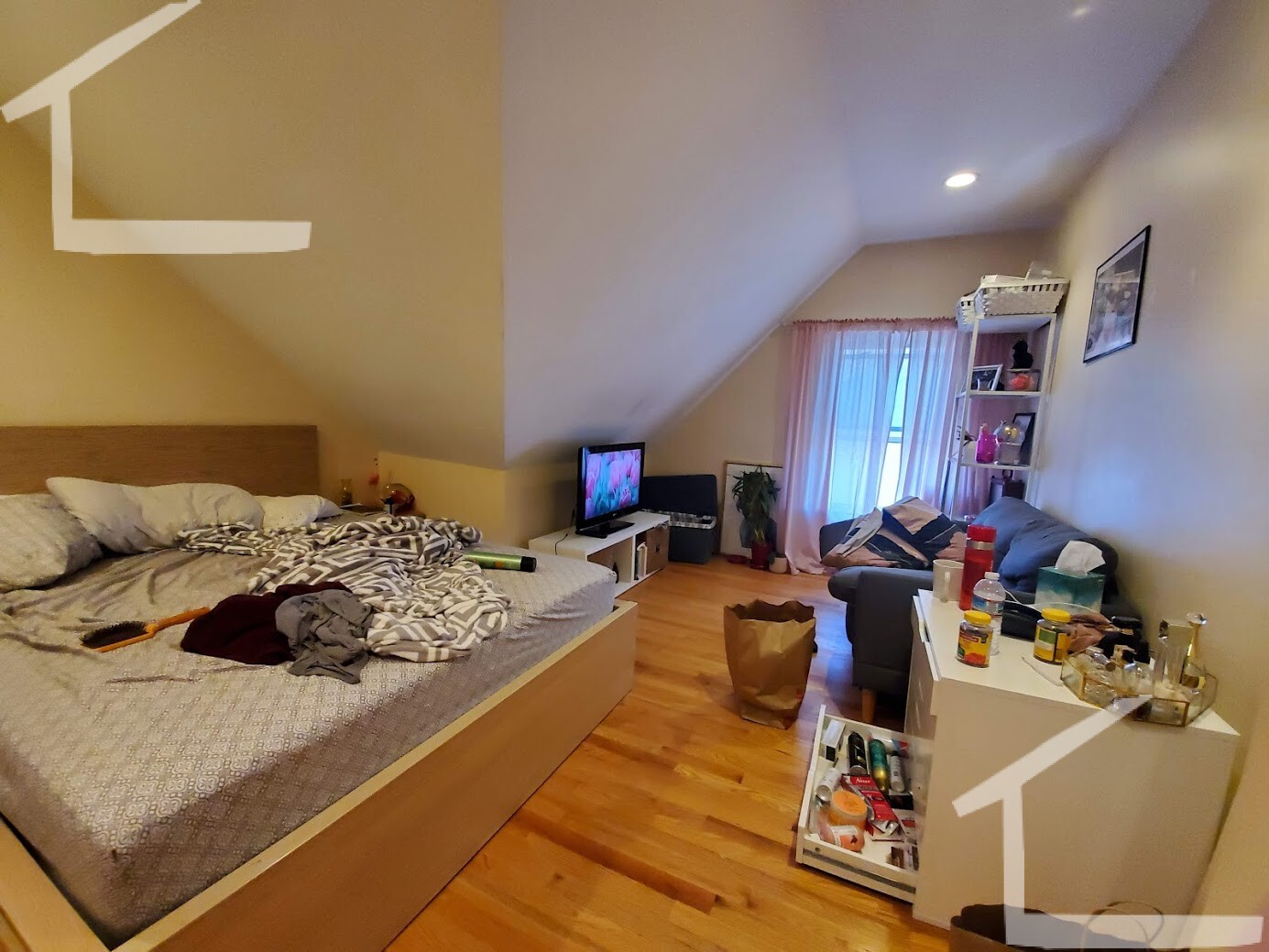 25 Lothrop St, Brighton