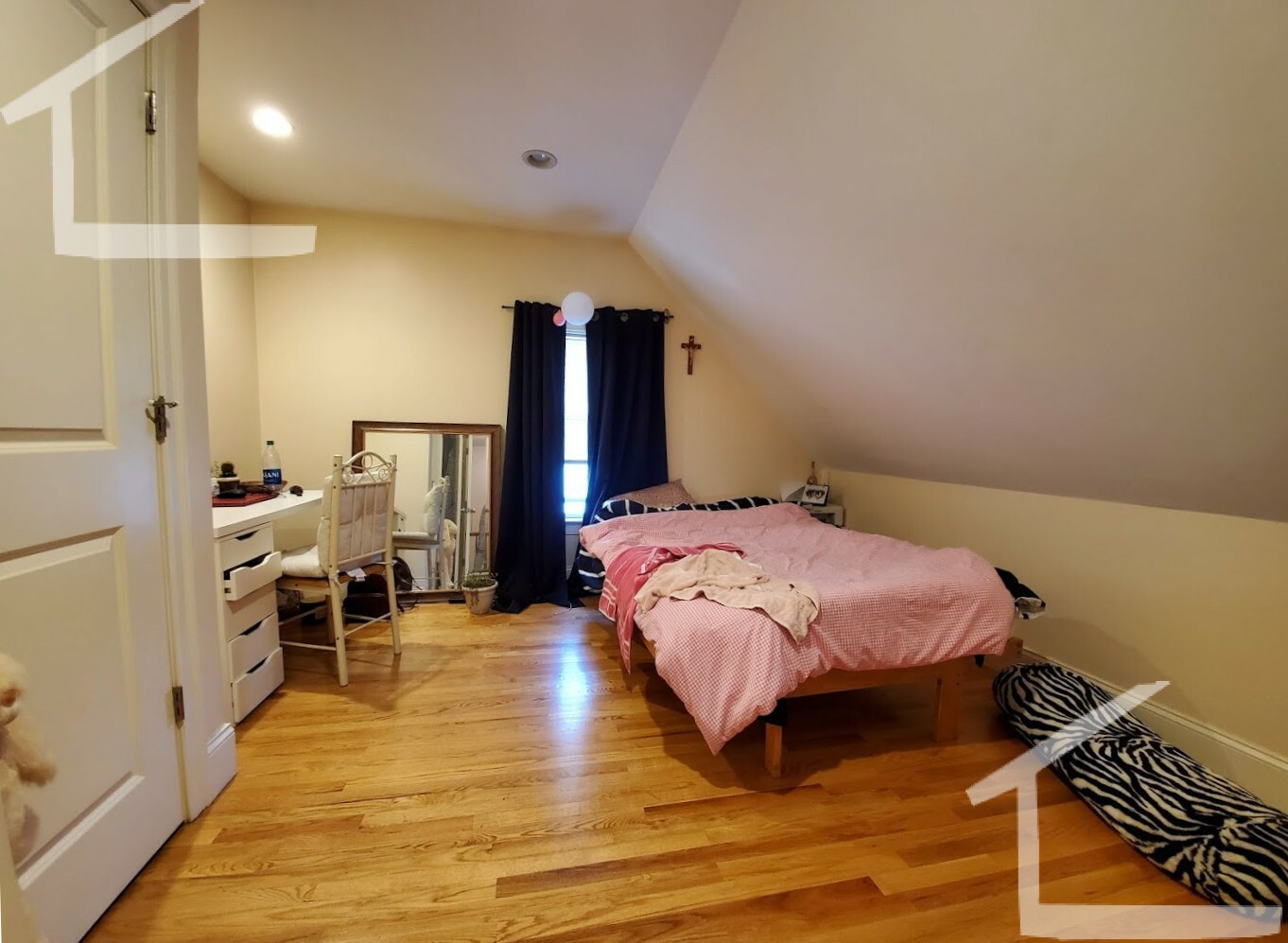 25 Lothrop St, Brighton