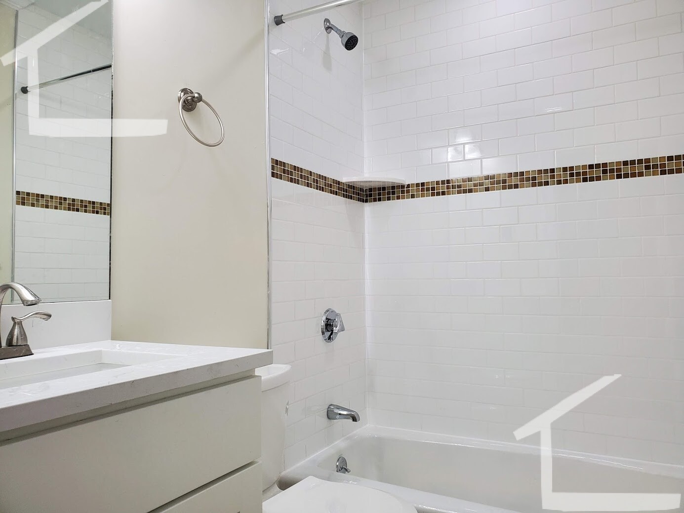 12 Harris St, Coolidge Corner