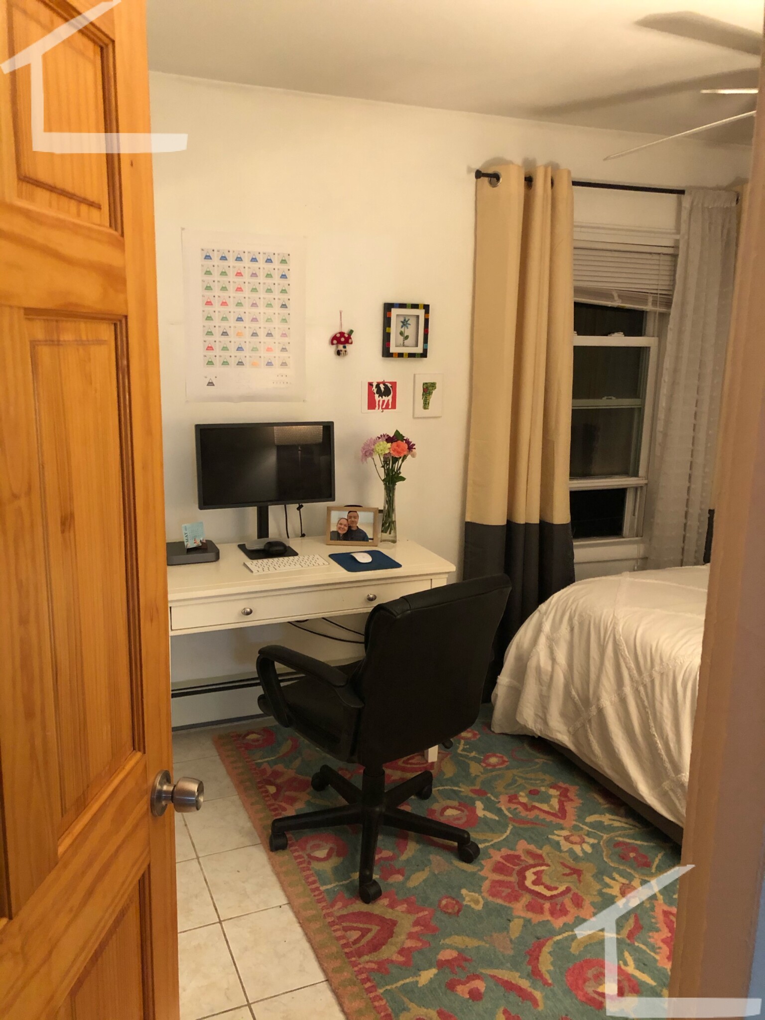 8 Starr Ln, Roslindale