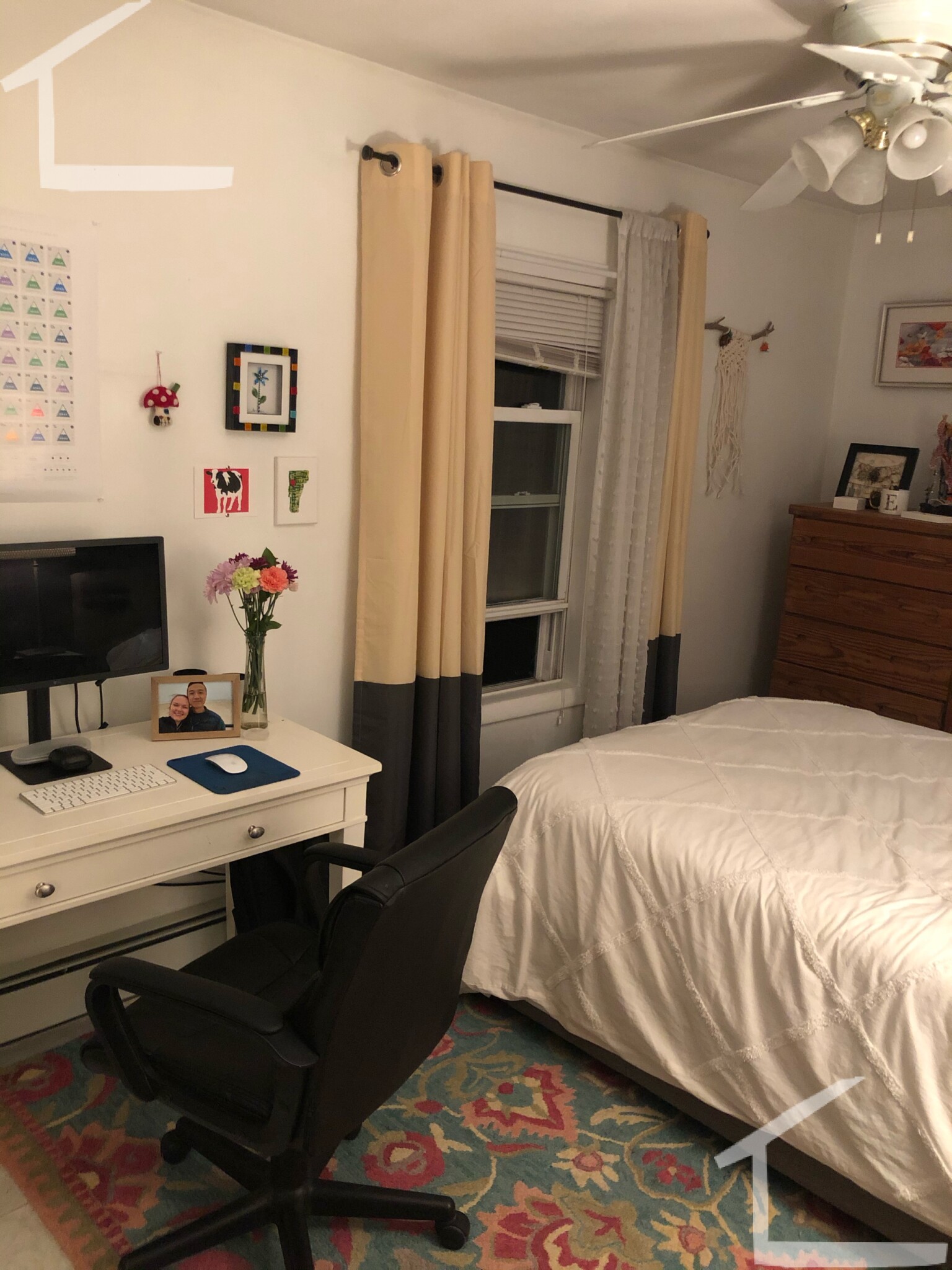 8 Starr Ln, Roslindale