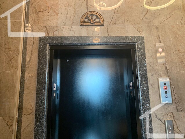 1028 Commonwealth Ave, Longwood