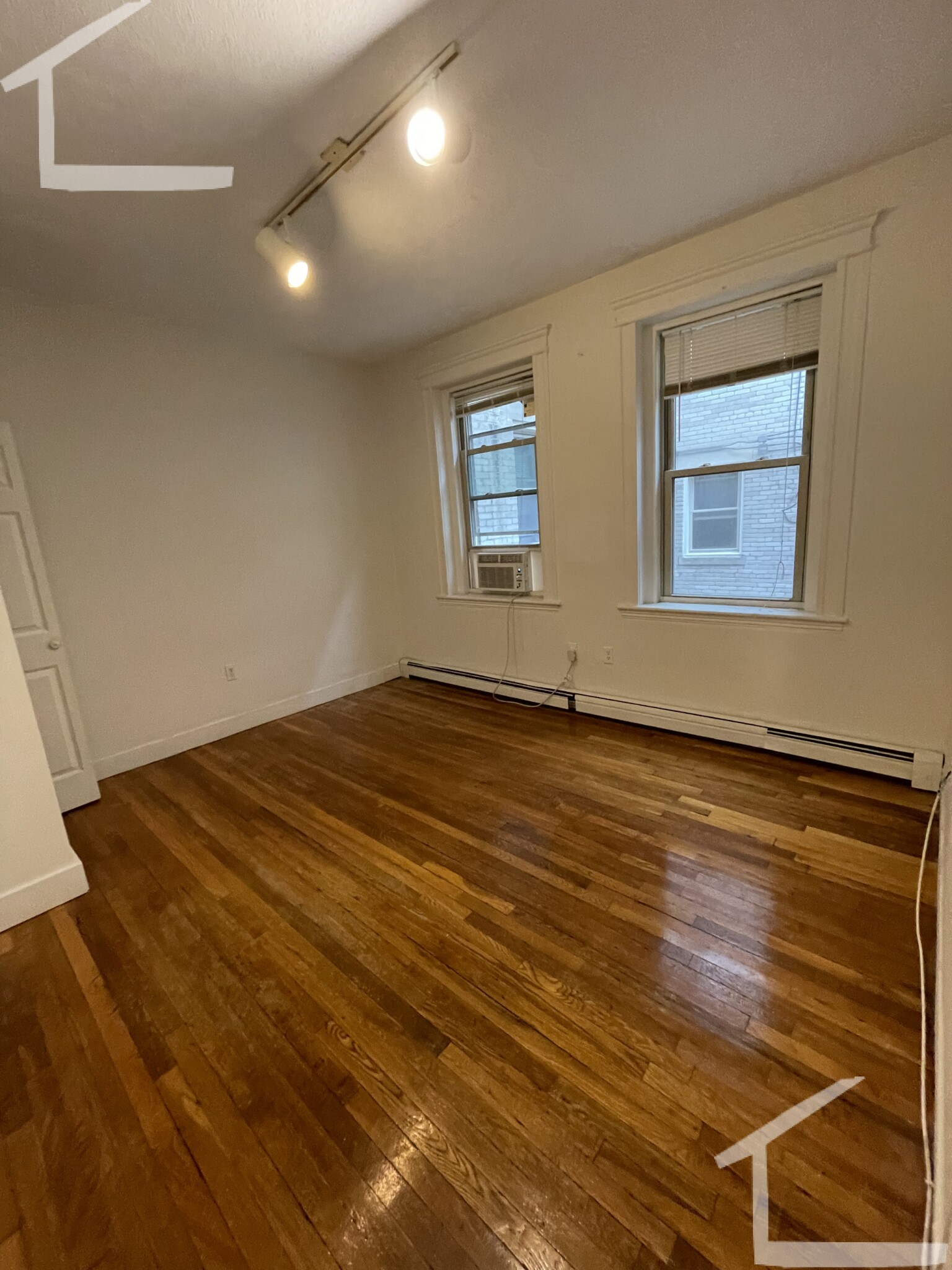 1673 Commonwealth Ave, Brighton