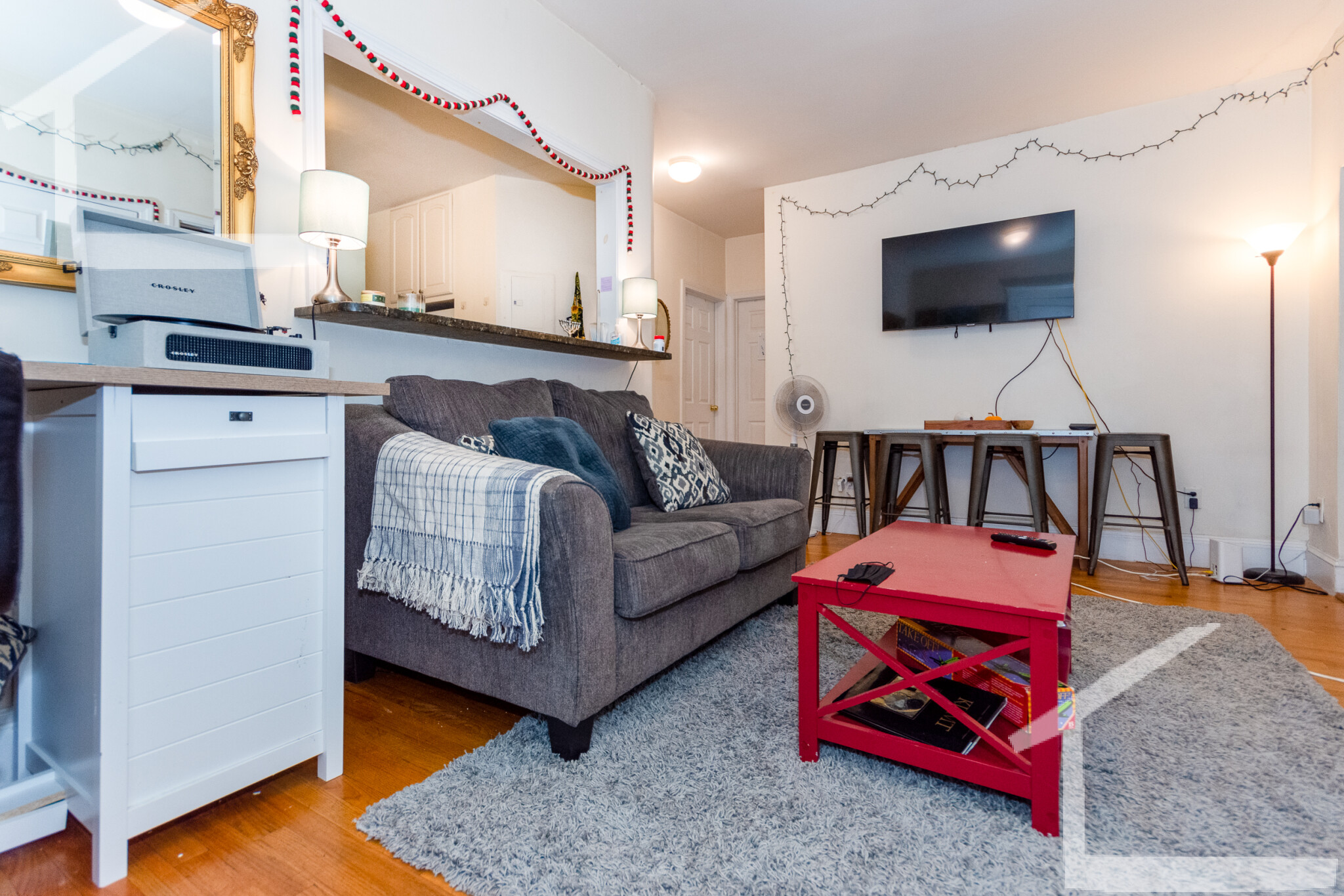 54 Egmont St, Coolidge Corner