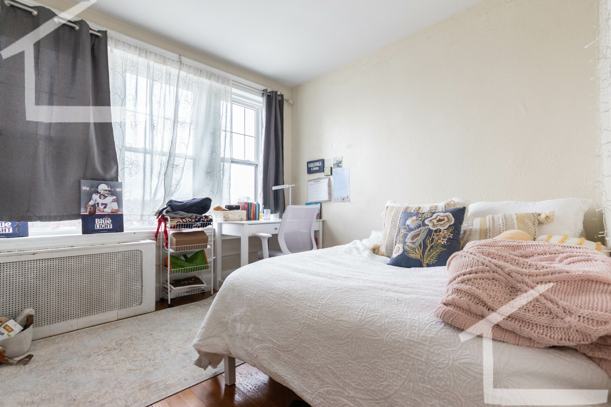 2001 Commonwealth Ave, Brighton