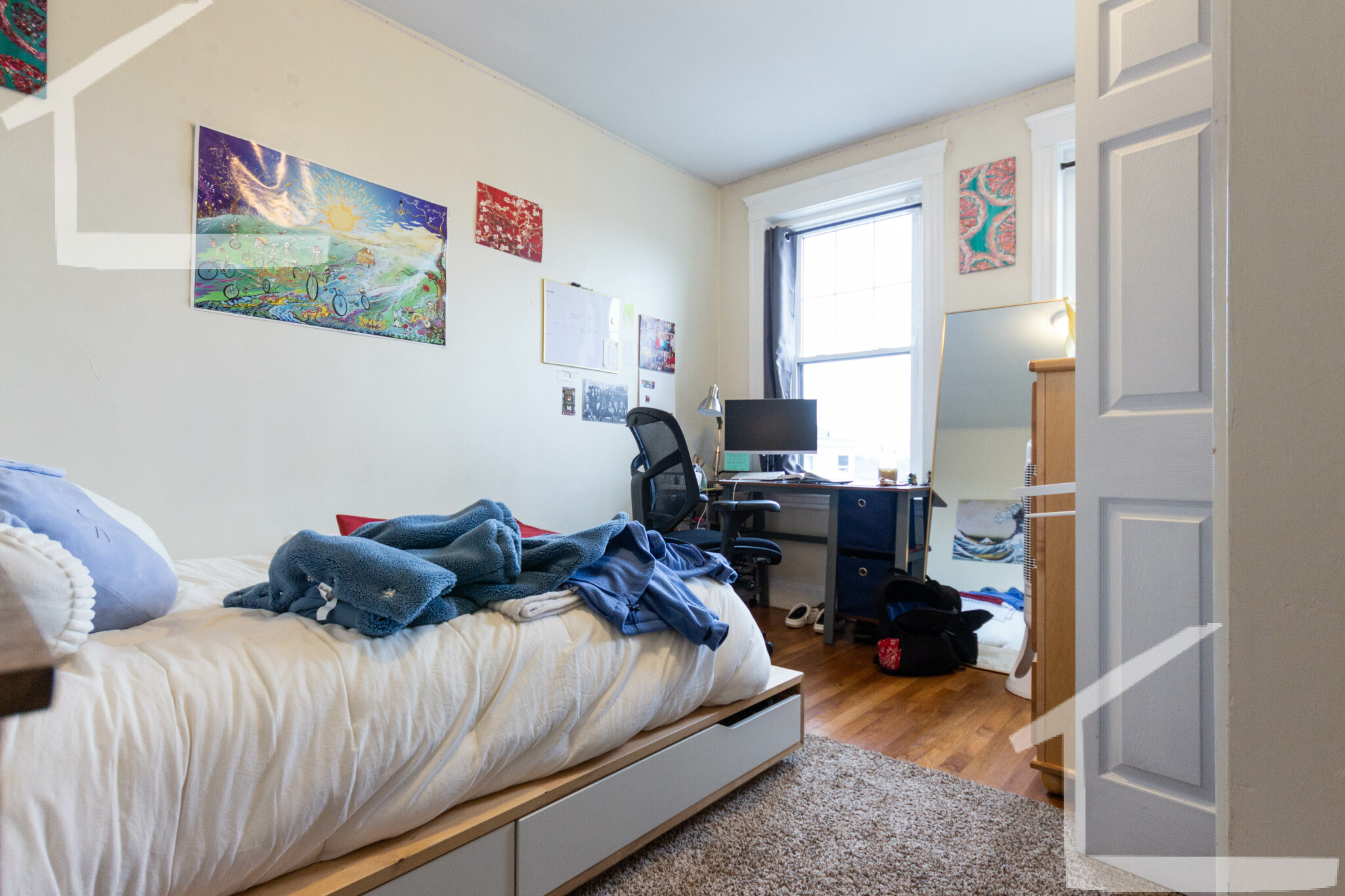 2001 Commonwealth Ave, Brighton