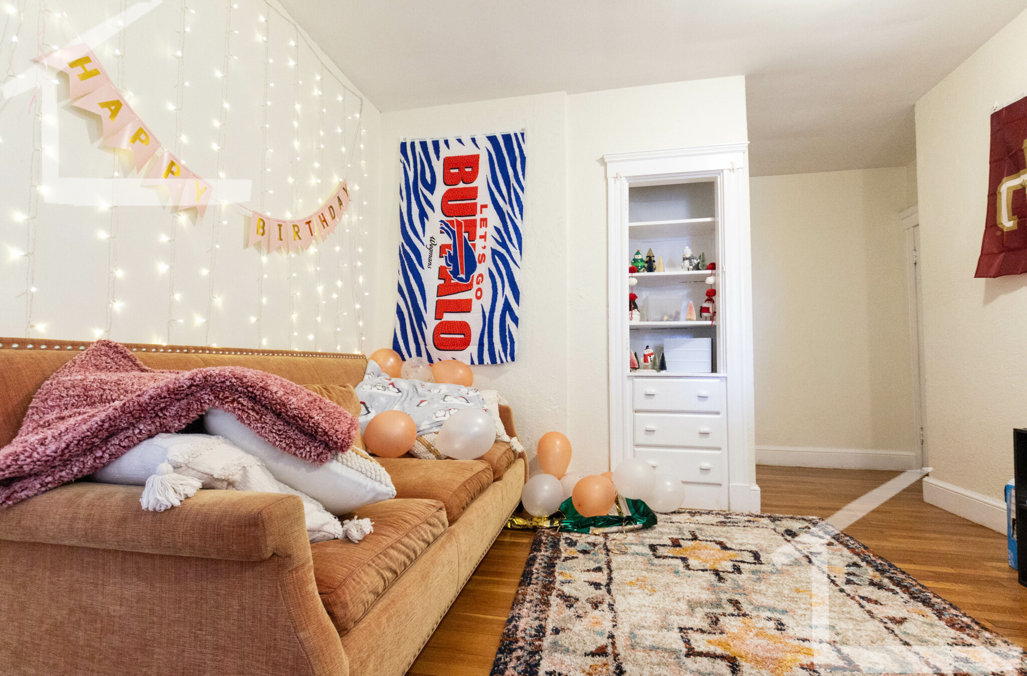 2001 Commonwealth Ave, Brighton