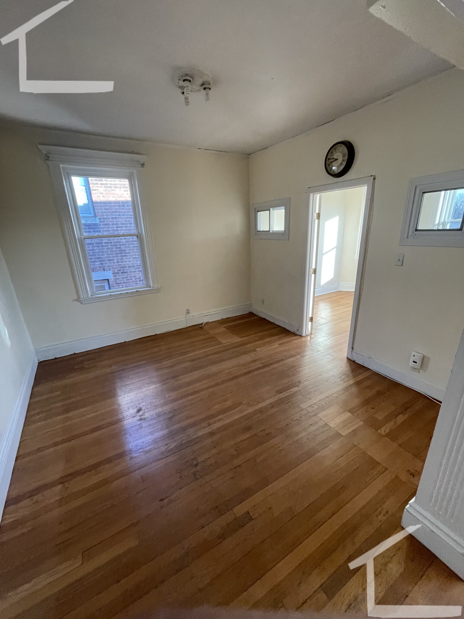 1719 Commonwealth Ave, Brighton