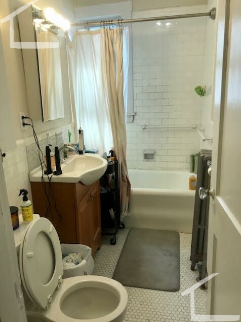 22 Chiswick, Brighton