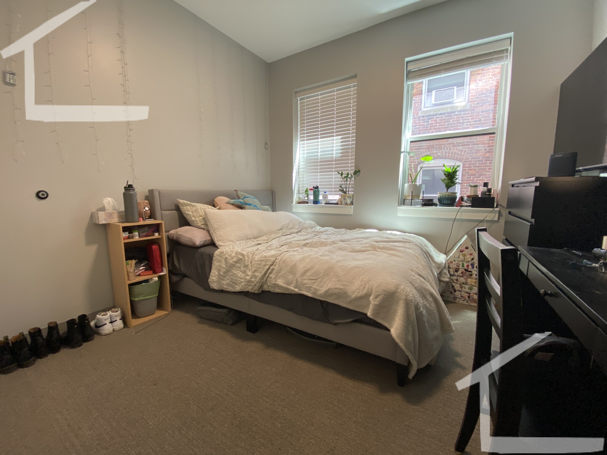 100 Hemenway St, Fenway