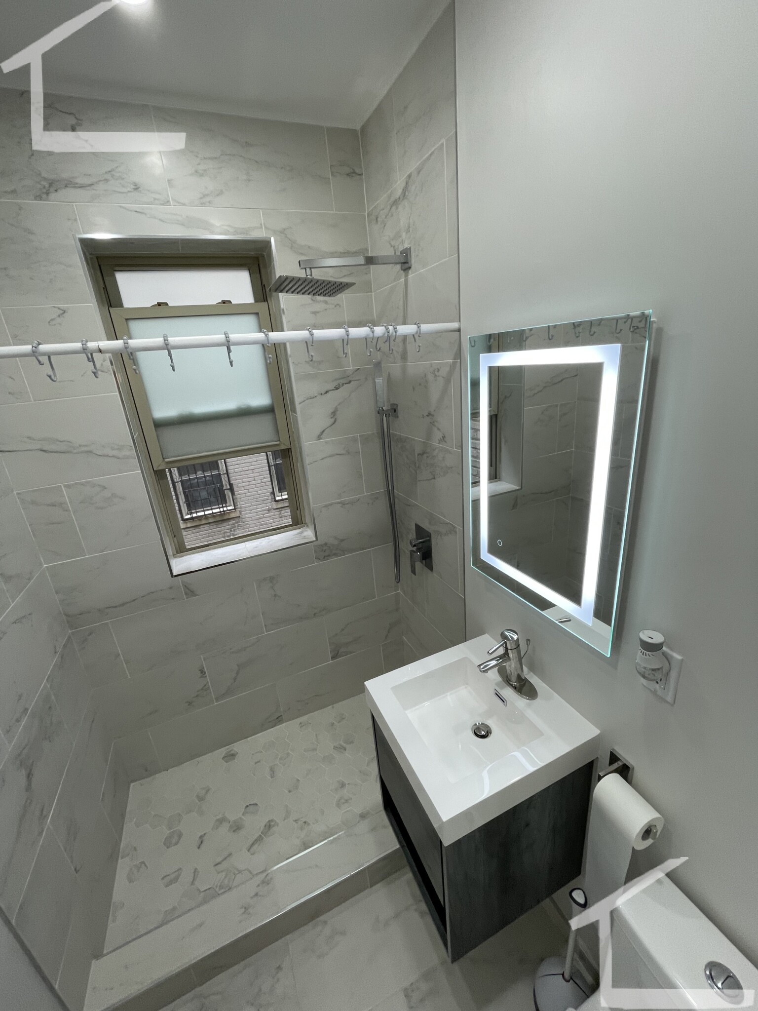 1673 Commonwealth Ave, Brighton