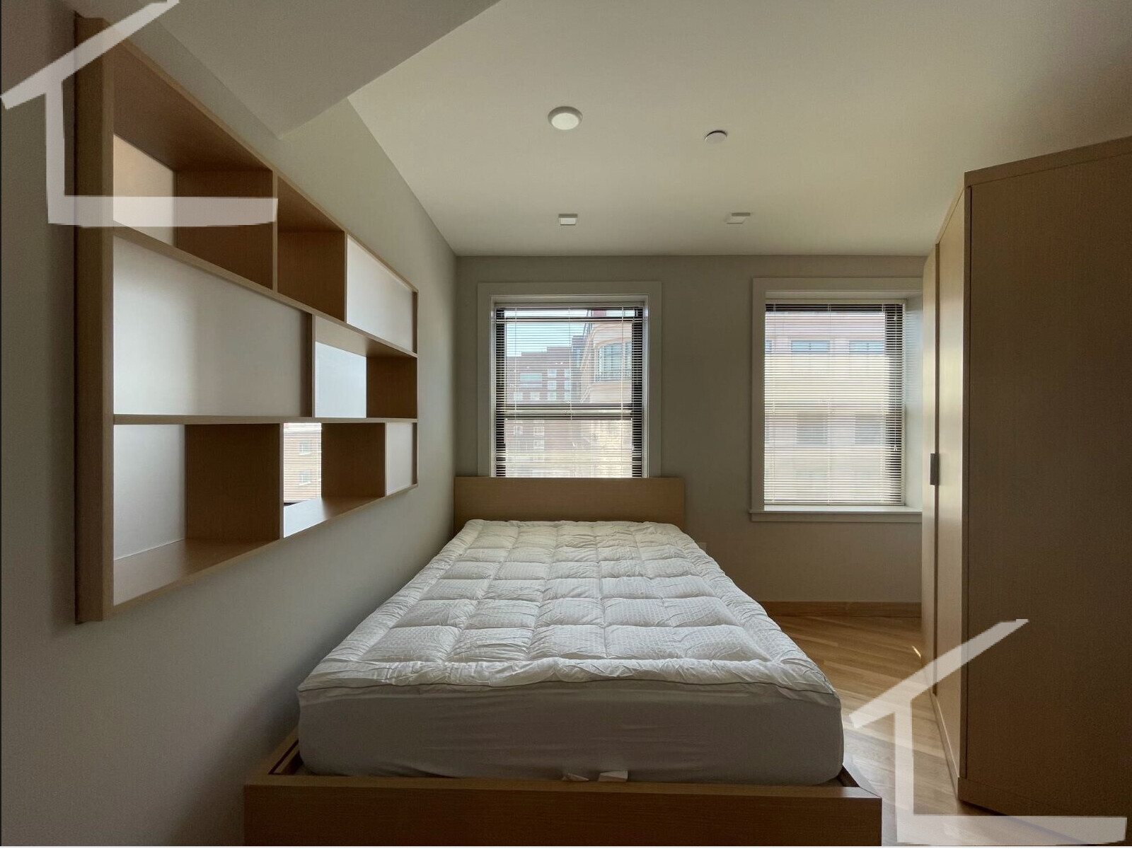 115 Mount Auburn St, Harvard Square