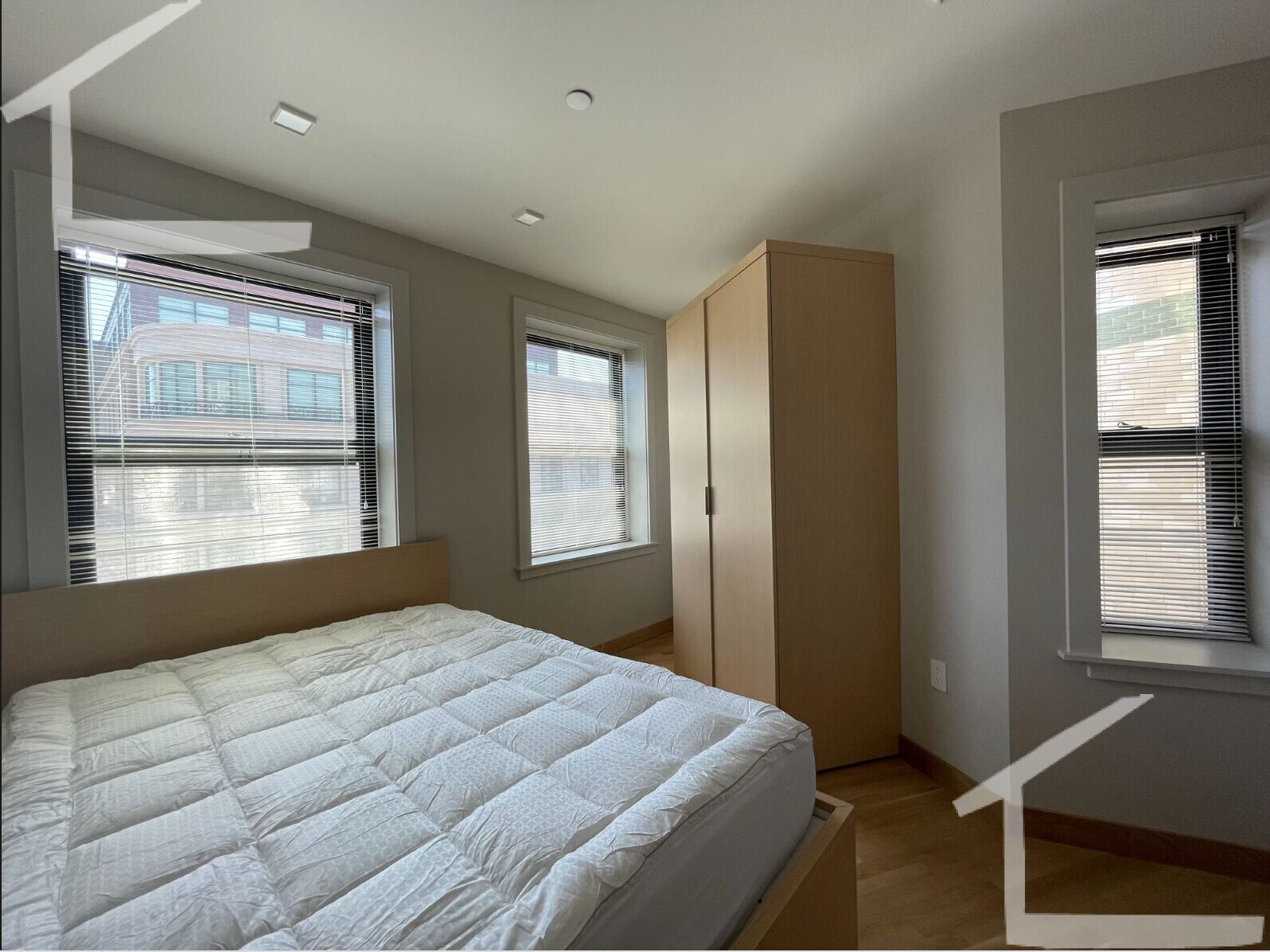 115 Mount Auburn St, Harvard Square