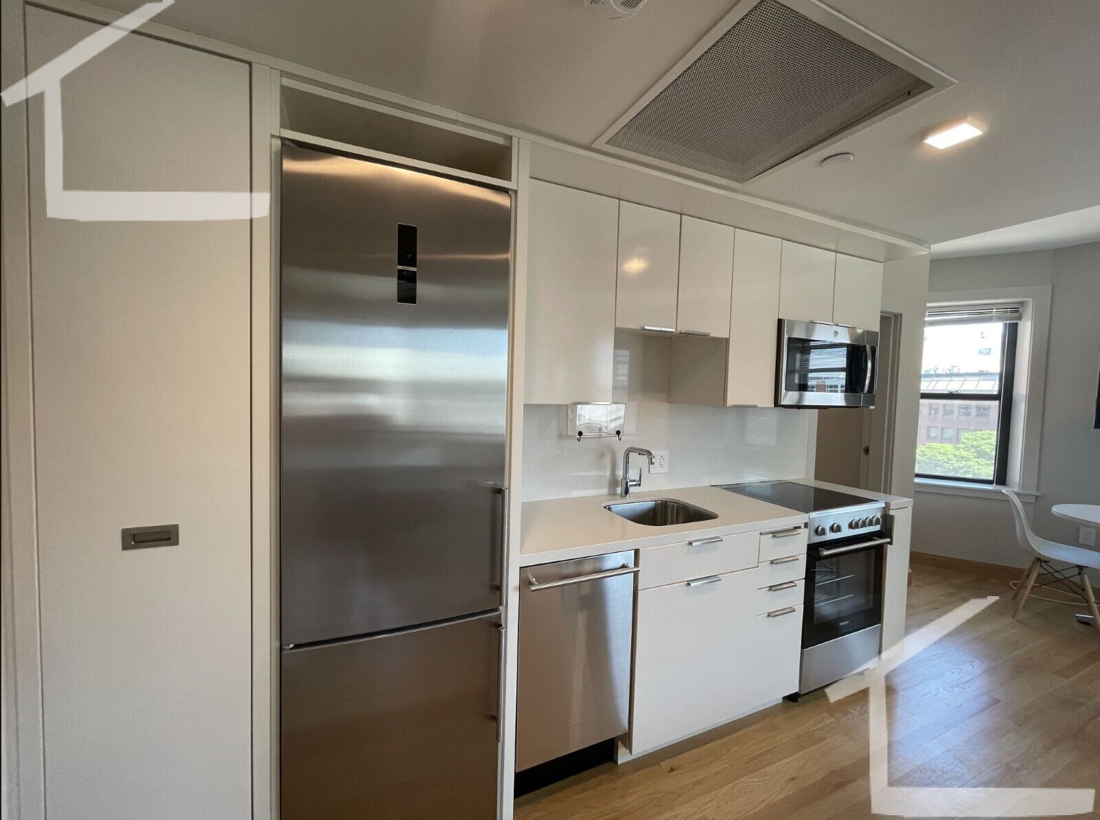 115 Mount Auburn St, Harvard Square