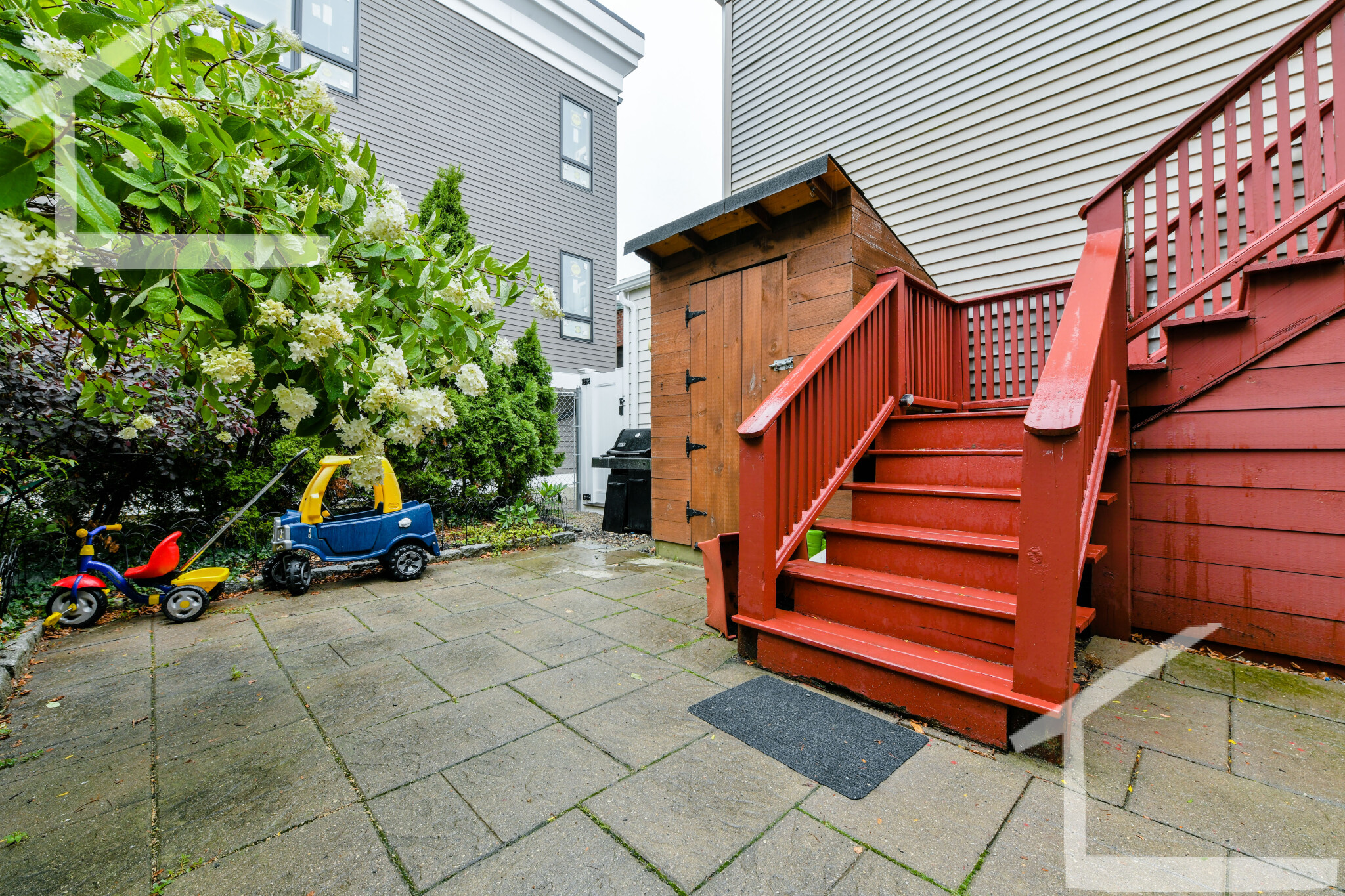 202 7th St, South End