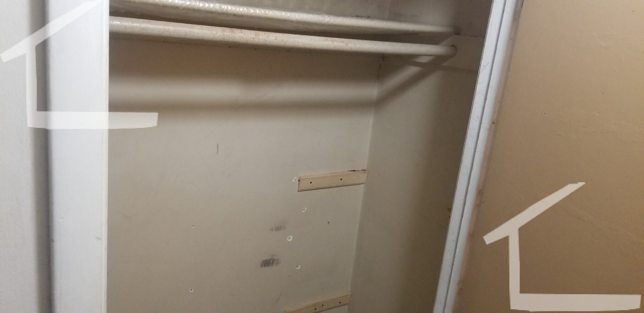 50 58 Walnut St, South Side