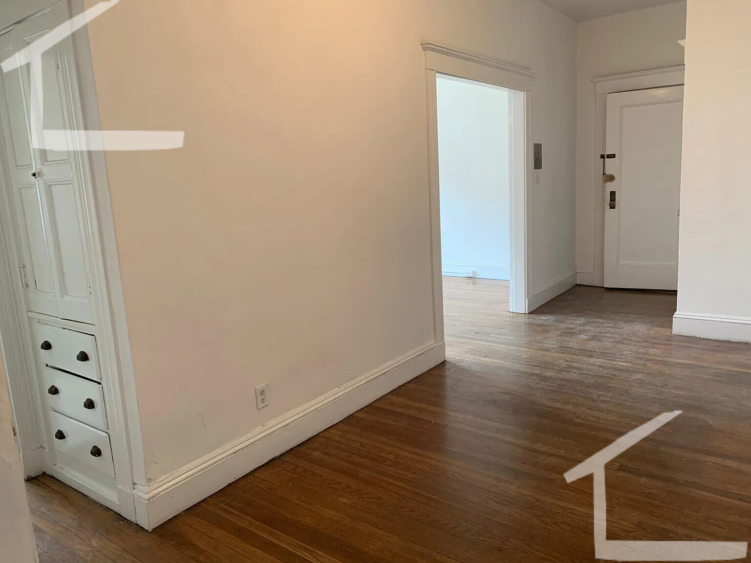 87 Winchester St, Coolidge Corner