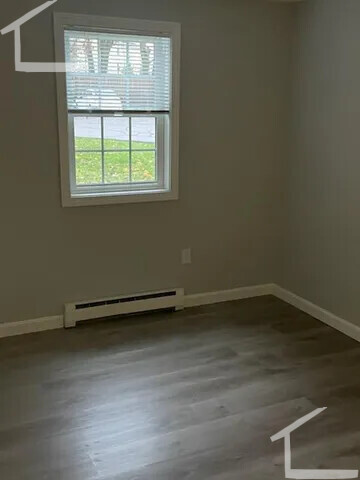 2 Old Colony Rd, Arlington