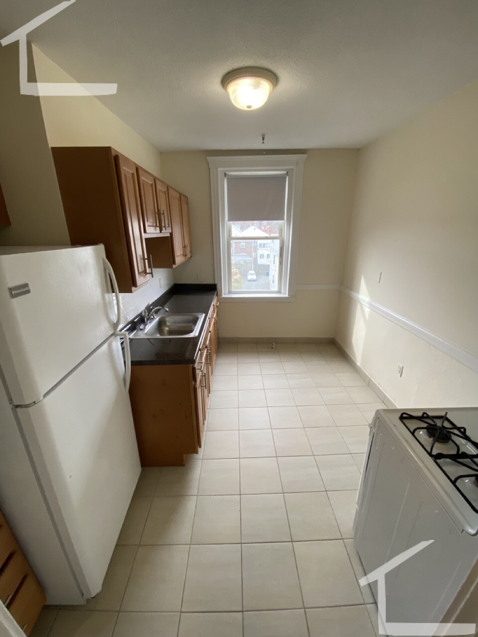 131 Washington St, Brighton