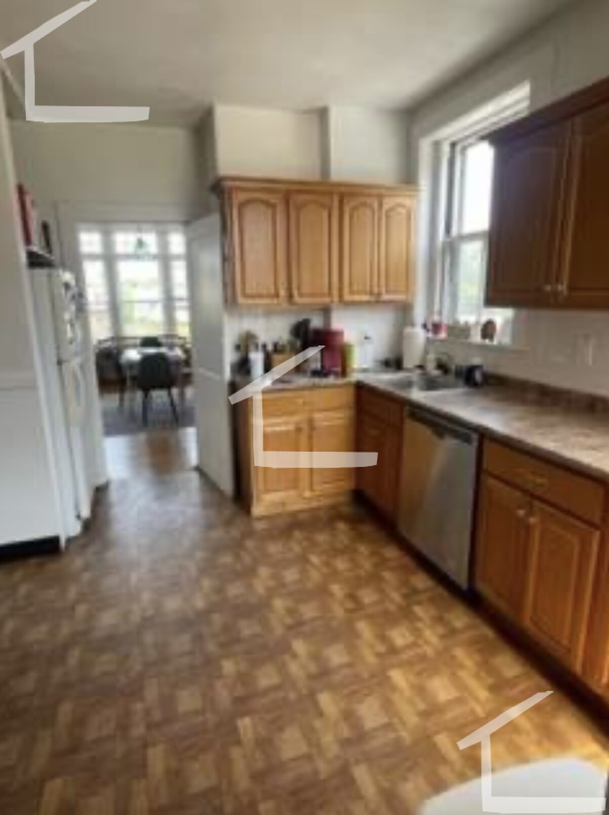 1673 Beacon St, Washington Square