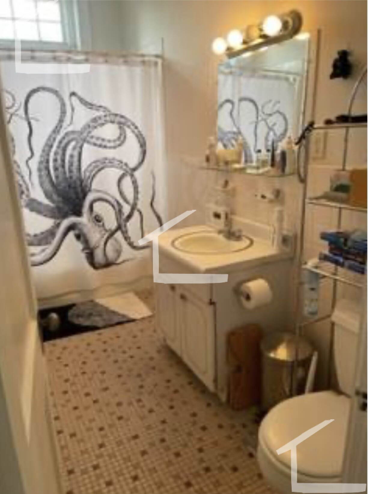 1673 Beacon St, Washington Square