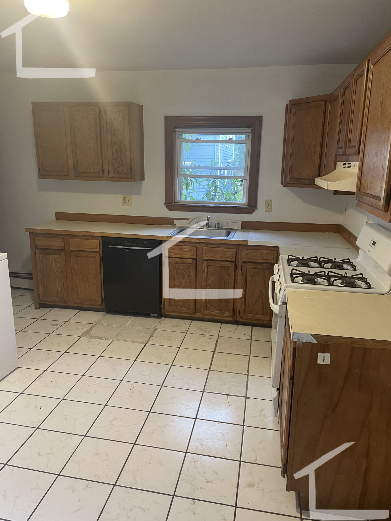 16 Prince St, Brookline Village