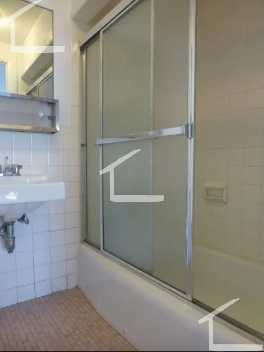 24 Mount Vernon St, Beacon Hill