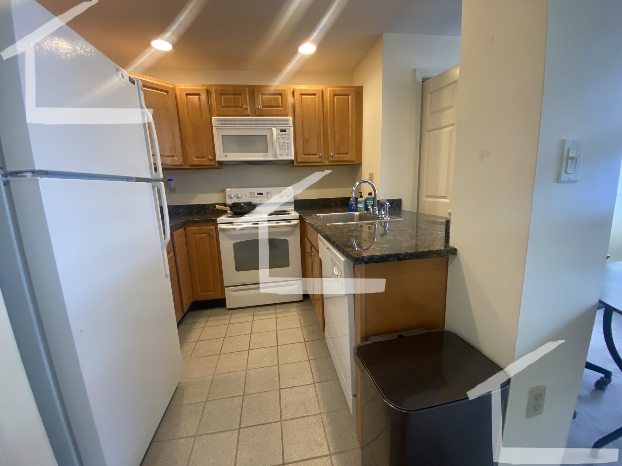 28 Queensberry St, Fenway