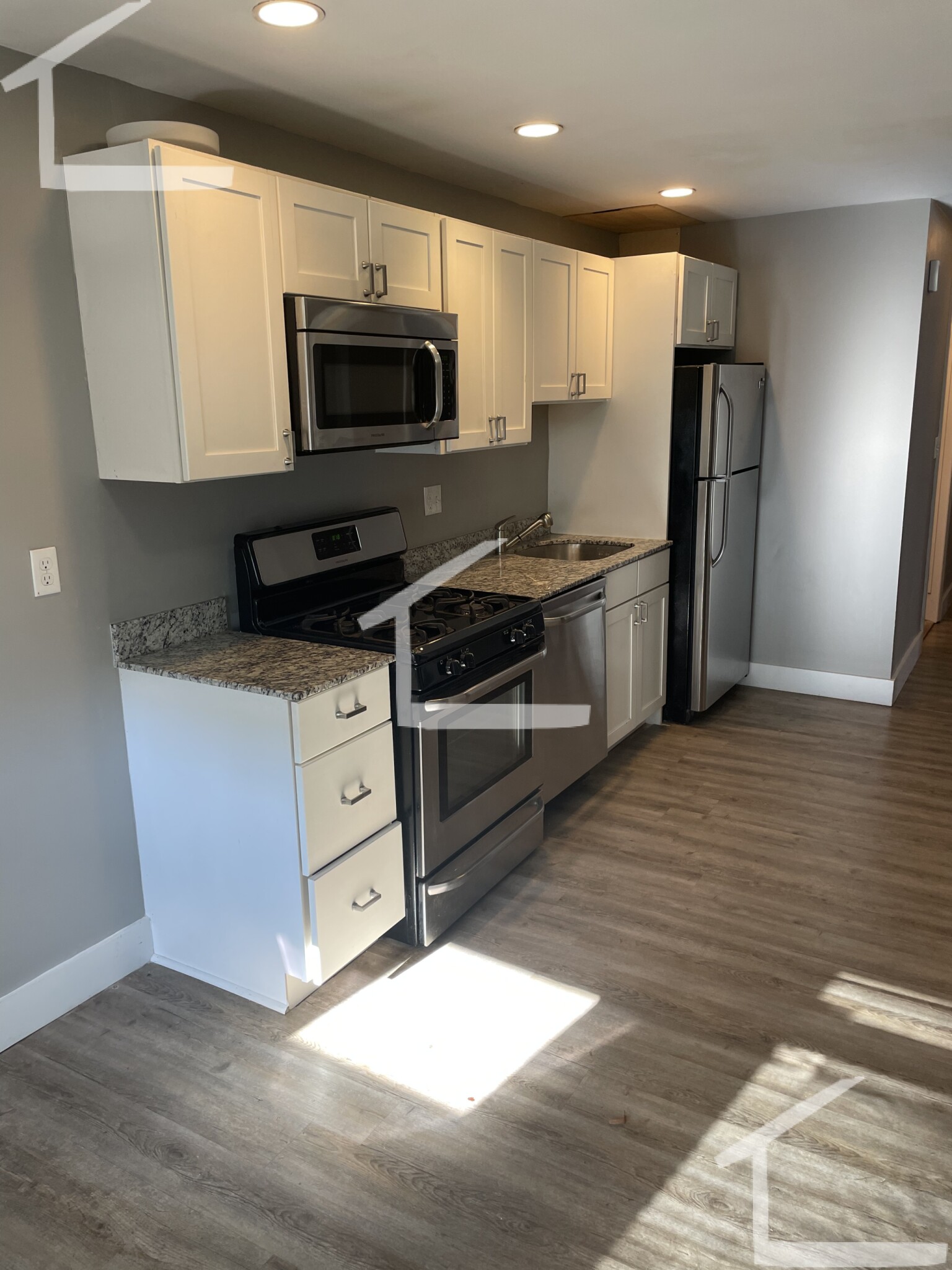 875 East 2nd St, South Boston