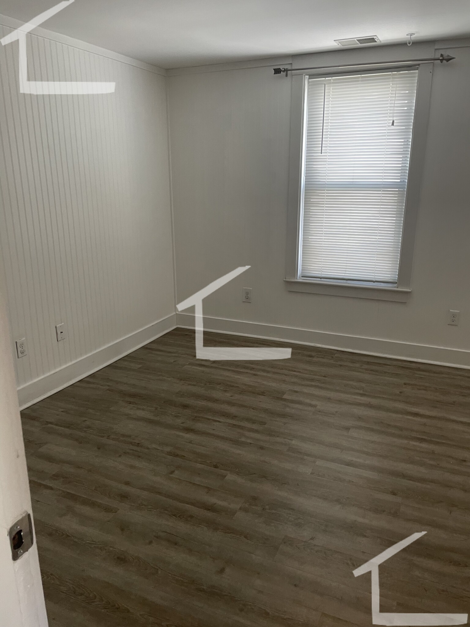 875 2nd St, South Boston