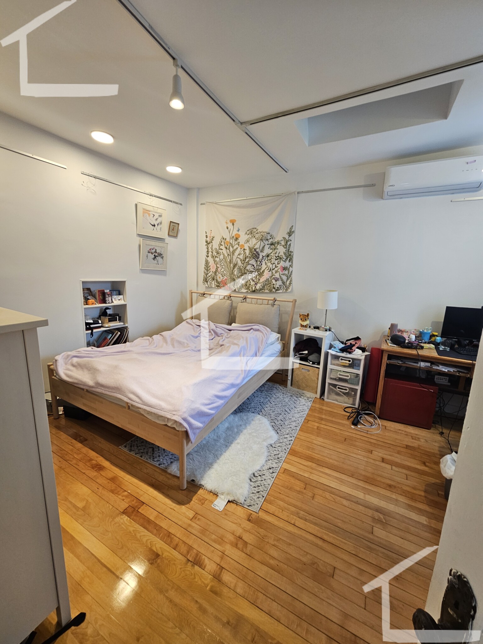 229 Harvard St, The Port