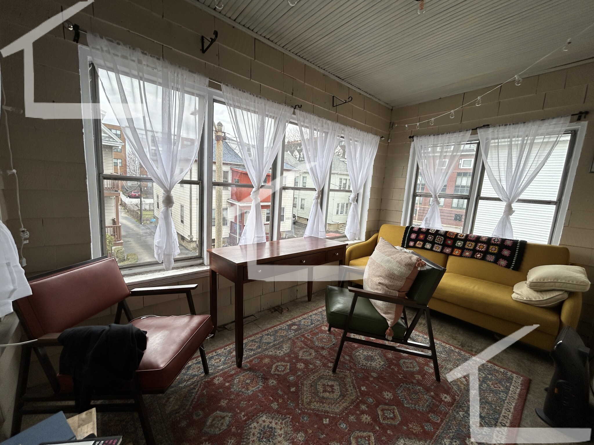 8 Feneno Ter, North Brookline