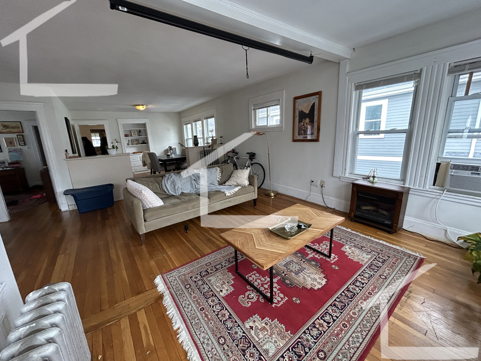 8 Feneno Ter, North Brookline