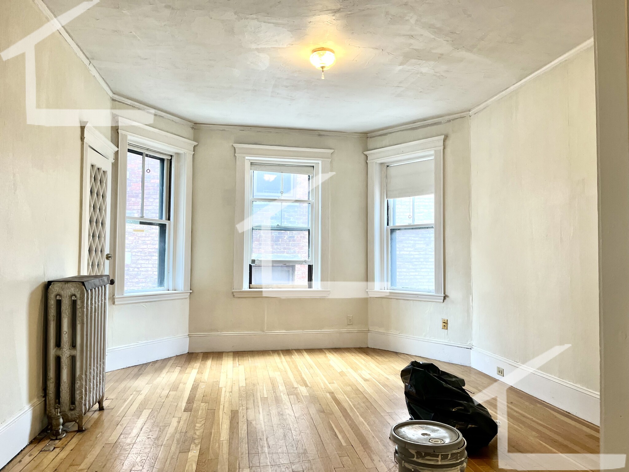 73 Longwood Ave, Coolidge Corner