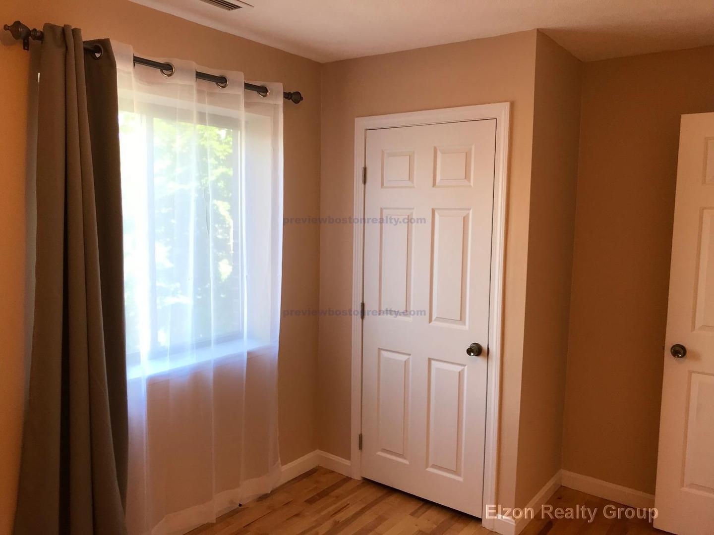 276 Chestnut Hill Ave, Brighton