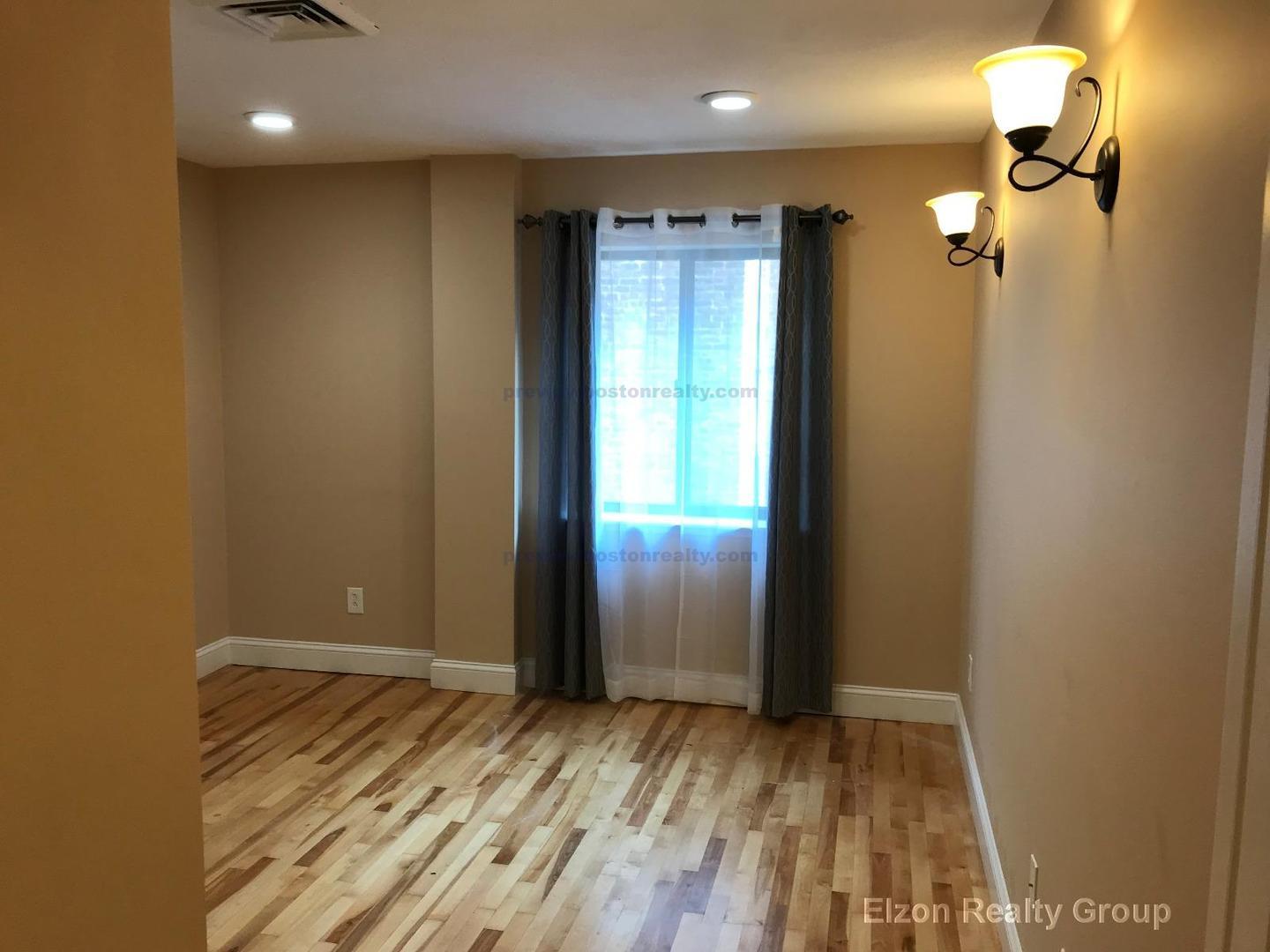 276 Chestnut Hill Ave, Brighton