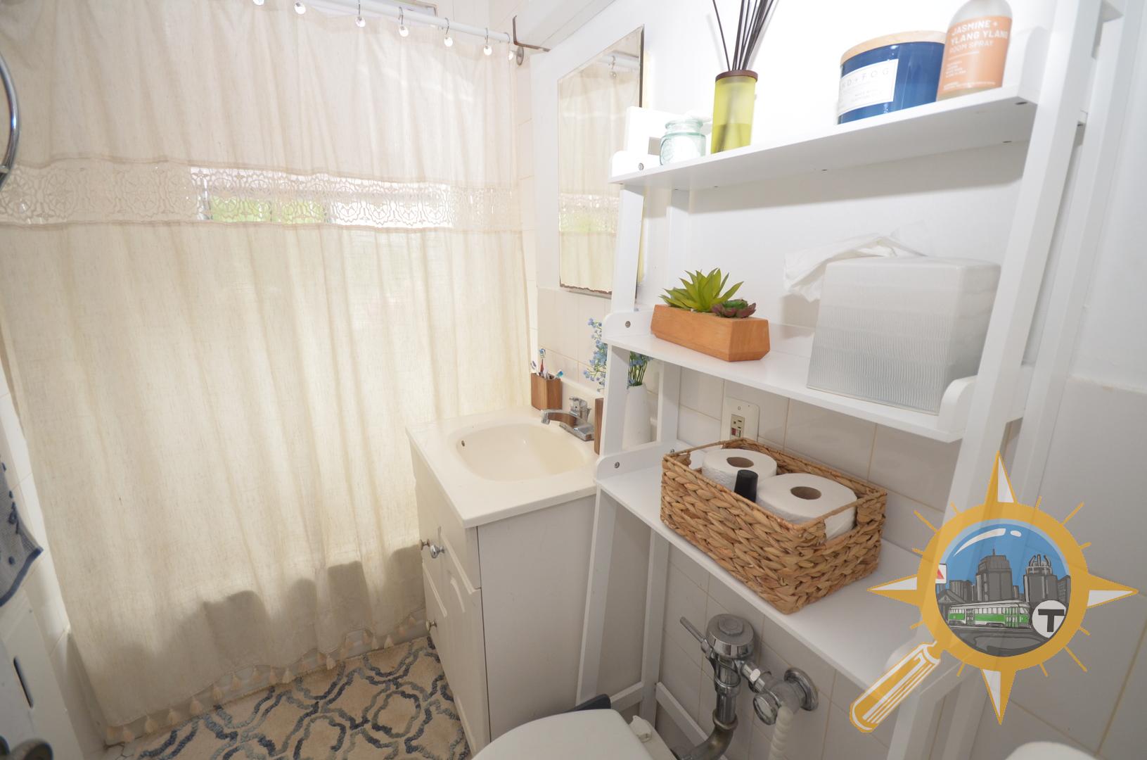 93 Strathmore Rd, Brighton