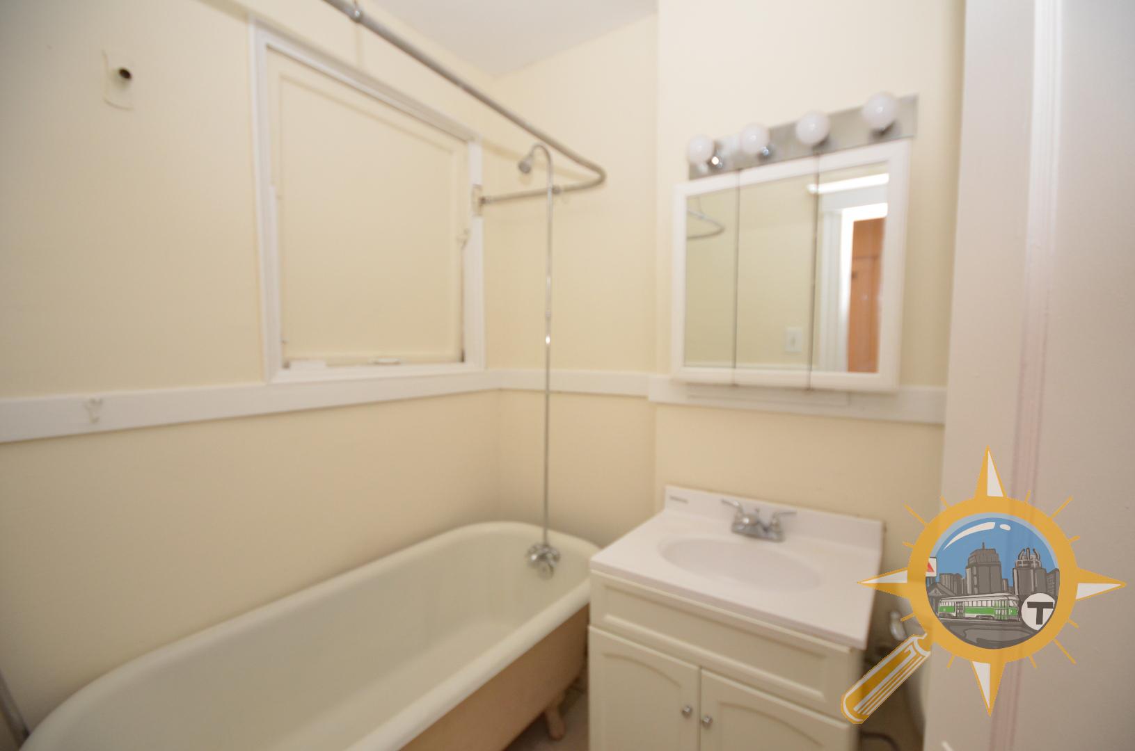 11 Barrows St, Allston