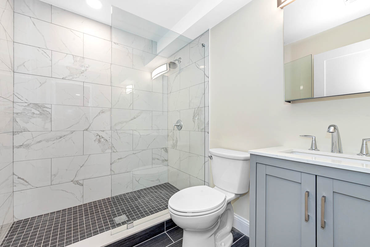 77 Winchester St, Medford