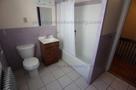 52 Brainerd Rd, Allston